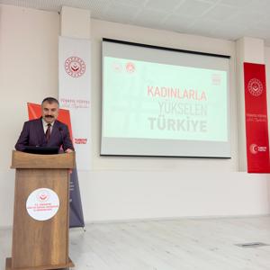 8 Mart Dünya Kadınlar günü münasebetiyle “Aile Yılı” söyleşisi düzenlendi. - fotoğraf 9