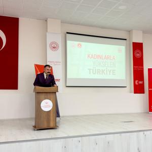8 Mart Dünya Kadınlar günü münasebetiyle “Aile Yılı” söyleşisi düzenlendi. - fotoğraf 10