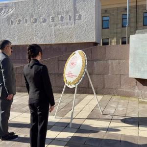 8 Mart Dünya Kadınlar Günü Çelenk Sunma Töreni gerçekleştirildi. - fotoğraf 3