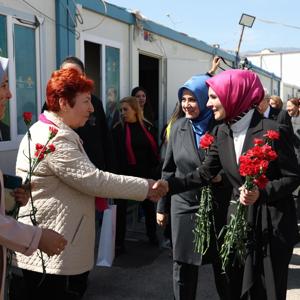 Aile ve Sosyal Hizmetler Bakanımız Göktaş, Hatay'da ziyaretlerde bulundu - fotoğraf 1