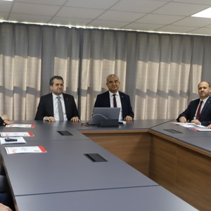 REKTÖR PROF. DR. HAMİT EMRAH BERİŞ ADANA ÇOCUK EVLERİ SİTEMİZİ ZİYARET ETTİ. - fotoğraf 2