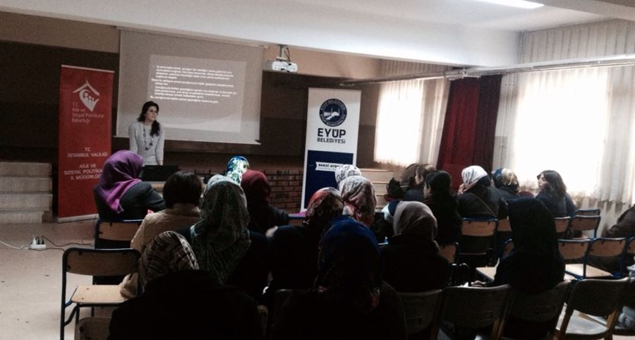 İstanbul’da Aile Eğitimi Programı kapsamında 12 kişiye eğitim verildi.