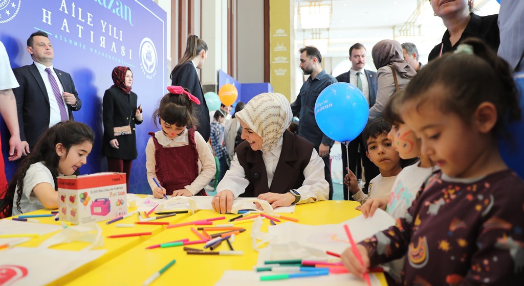 Bakanımız Göktaş, "Külliye'de Ramazan" etkinliklerine katıldı