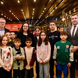 Aile Yılı Kapsamında Çocuklarımız ve Aileleri ile İftar Programı Düzenlendi - fotoğraf 1