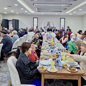 Huzurevimizdeki Büyüklerimiz Karayolları 15.Bölge Müdürlüğüne Misafir Oldular - fotoğraf 4