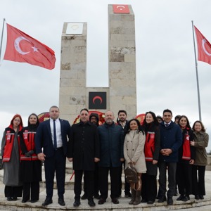 18 Mart Şehitleri Anma Günü Töreni Yapıldı. - fotoğraf 3