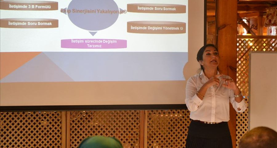 Çocuk Evlerindeki Bakım Personeline Etkili İletişim Teknikleri Konusunda 2.Etap Eğitimi Verildi.