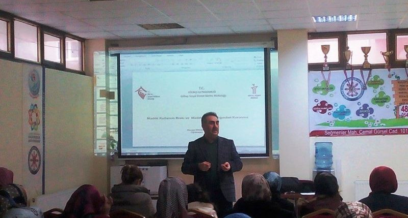 Ankara’da Aile Eğitim Programı dahilinde “Madde Kullanım Riski ve Madde Bağımlılığından Korunma” semineri düzenlendi.