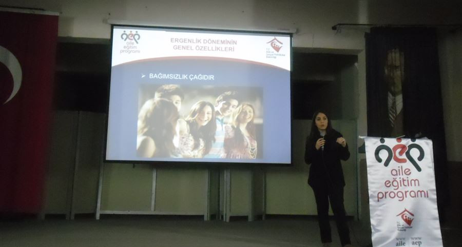 Aksaray'da 2015 yılında toplam 5 bin 78 kişiye eğitim verildi.