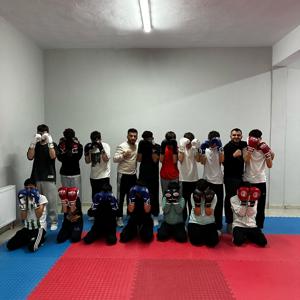 *Spor ve Sosyal Sorumluluk Buluşması: Muay Thai Eğitimi Başladı* - fotoğraf 1