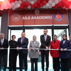 Aile ve Sosyal Hizmetler Bakanımız Göktaş, Kilis'te temaslarda bulundu: - fotoğraf 4