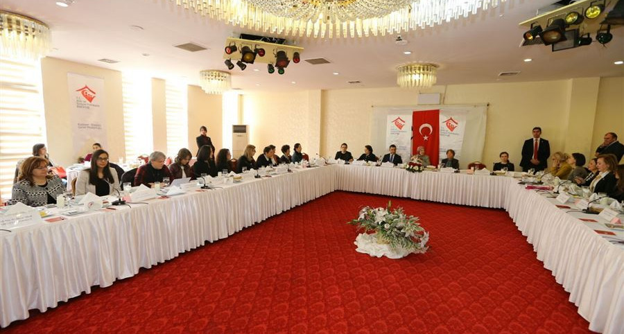 Bakan Ramazanoğlu, Aile Sosyal Destek Programının (ASDEP) bir Türkiye projesi olduğunu belirtti.