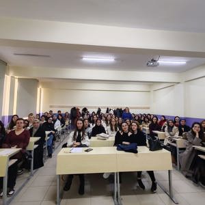 Aile Yılında Trakya Üniversitesi Öğrencilerine” Evlilik Öncesi Eğitim” düzenlendi. - fotoğraf 3