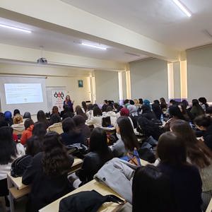 Aile Yılında Trakya Üniversitesi Öğrencilerine” Evlilik Öncesi Eğitim” düzenlendi. - fotoğraf 2