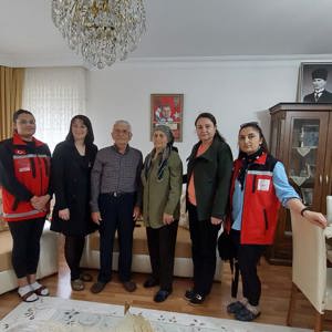 Aile Yılında Şehit Aileleri Ziyaret Edildi. - fotoğraf 1