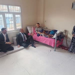 İl Müdürümüz Salih KAYA, Yaşlılar Haftasında Hane Ziyaretinde Bulundu - fotoğraf 1