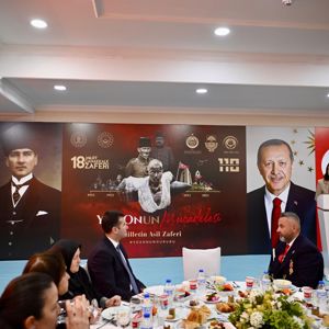 18 Mart Şehitleri Anma Günü ve Çanakkale Deniz Zaferi’nin 110. Yıl Dönümü Anısına İftar Programı Düzenlendi - fotoğraf 3