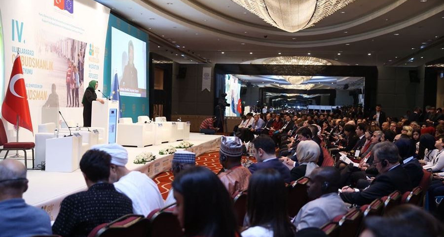 ''Sahip olduğumuz medeniyet birikimimizle, irfan anlayışımızla, kendimize yakışanı yapmaya, insanlık onurunu korumaya devam edeceğiz''