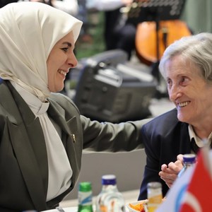 Aile ve Sosyal Hizmetler Bakanımız Göktaş, Geleneksel Darülaceze İftarı'na katıldı - fotoğraf 5