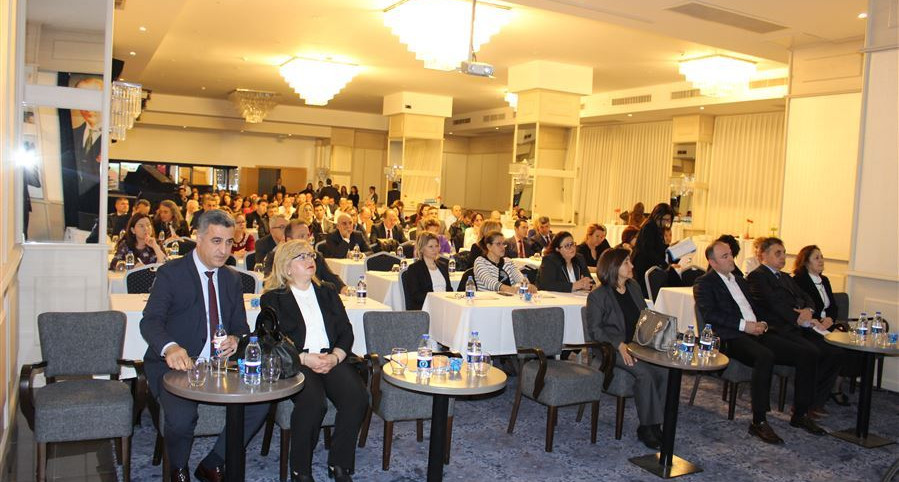 Evlilik Öncesi Eğitim Programı 2017-2018 Yaygınlaştırma Projesi 2. Aşaması İzmir’de düzenlenen istişare toplantısı ile başladı