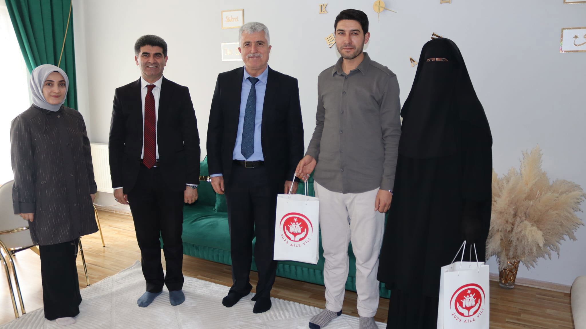 2025 Aile Yılı'nda Ailelerimizi Yalnız Bırakmıyoruz - fotoğraf 2