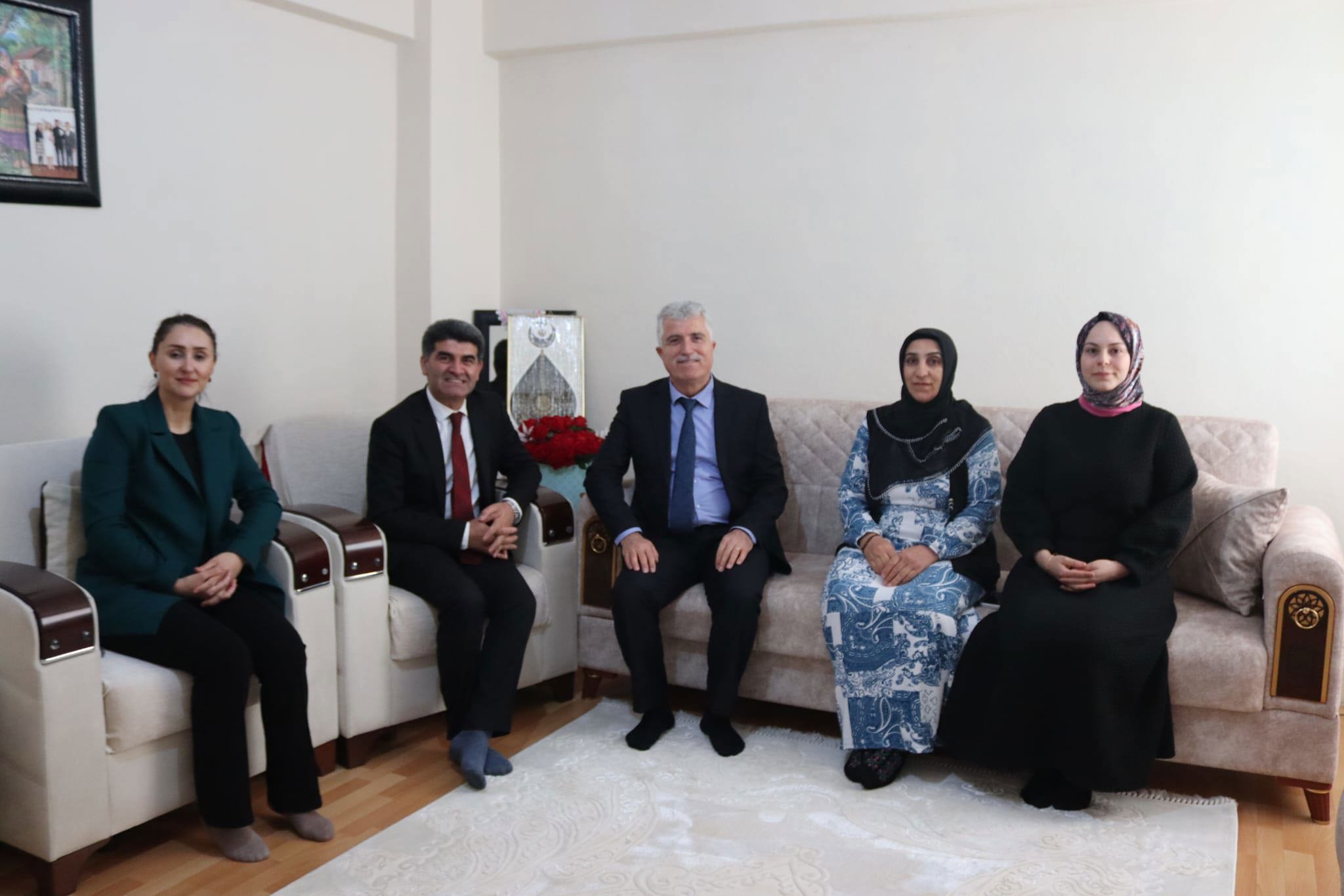 2025 Aile Yılı'nda Ailelerimizi Yalnız Bırakmıyoruz - fotoğraf 5