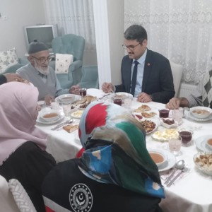Dört Kuşak Bir Arada Yaşayan Ailelerimizle İftar Programı - fotoğraf 4