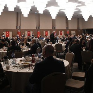 Aziz Şehitlerimizin Aileleri ve Kahraman Gazilerimizle İftardayız  - fotoğraf 14