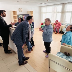 Bakanımız Sayın Mahinur Özdemir Göktaş'ın Talimatlarıyla 81 İl Müdürlüğüne Bakanlığımızda Görev Yapan İdarecilerin Aile Yılı Münasebetiyle Ziyaretleri Kapsamında İlimizde BTGM Daire Başkanı Nadir Halıcı Ziyaretlerini Gerçekleştirdi - fotoğraf 17