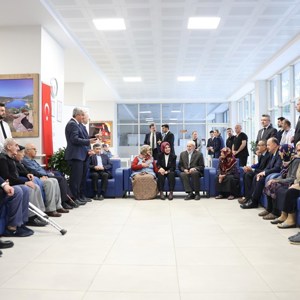 Aile ve Sosyal Hizmetler Bakanımız Göktaş, Kastamonu'da koruyucu ailelerle iftarda buluştu: - fotoğraf 8