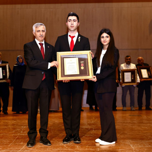 Devlet Övünç Madalyası Tevcih Töreni Mehmet Akif Ersoy Kültür Merkezinde Gerçekleştirildi - fotoğraf 8
