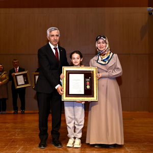 Devlet Övünç Madalyası Tevcih Töreni Mehmet Akif Ersoy Kültür Merkezinde Gerçekleştirildi - fotoğraf 17