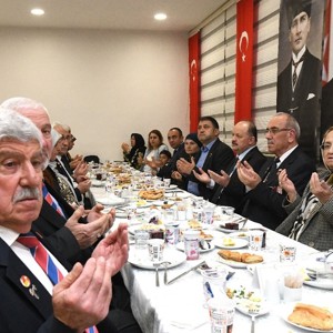 Kahramanlarımız ve Yakınları ile İftardayız - fotoğraf 7