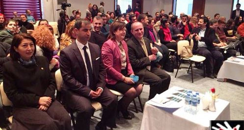 Sağır Toplumu Medya, Kültür ve Sanata Erişim İçin Biraraya Geldi
