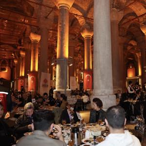 Aile ve Sosyal Hizmetler Bakanımız Sn. Mahinur ÖZDEMİR GÖKTAŞ, ilimizdeki şehit yakınlarımız ve gazilerimiz ile iftar programında bir araya geldi. - fotoğraf 3