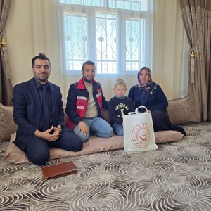 Şehit Aileleri ve Gazilere Anlamlı Ziyaret - fotoğraf 7