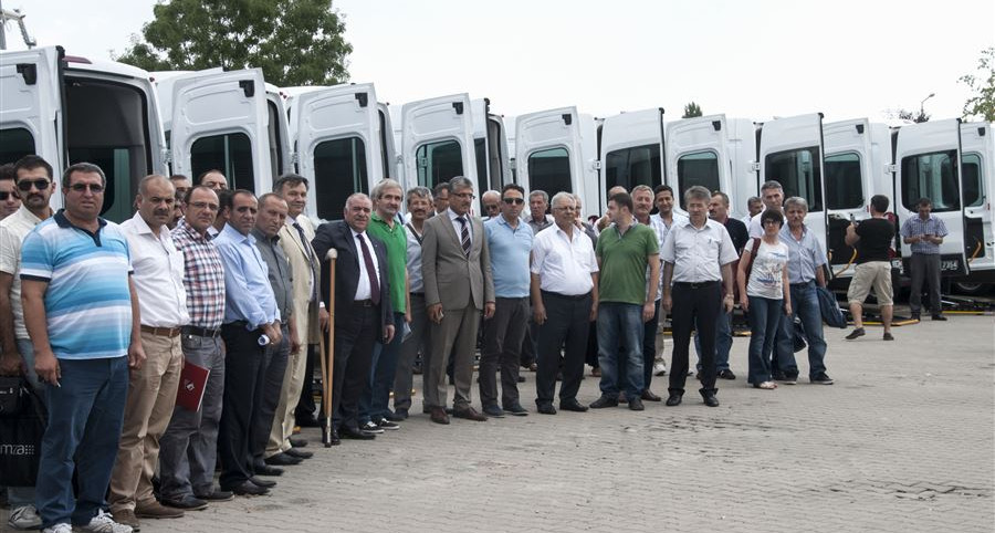 Erişilebilirlik Çalışmaları ve Engelliler İçin İllere Lift Donanımlı Minibüs