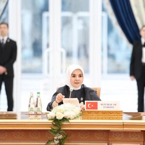 Bakanımız Göktaş, Türkmenistan'da "Çocukların Yararına Uluslararası İlişkilerin Geliştirilmesi Konferansı"na katıldı - fotoğraf 1