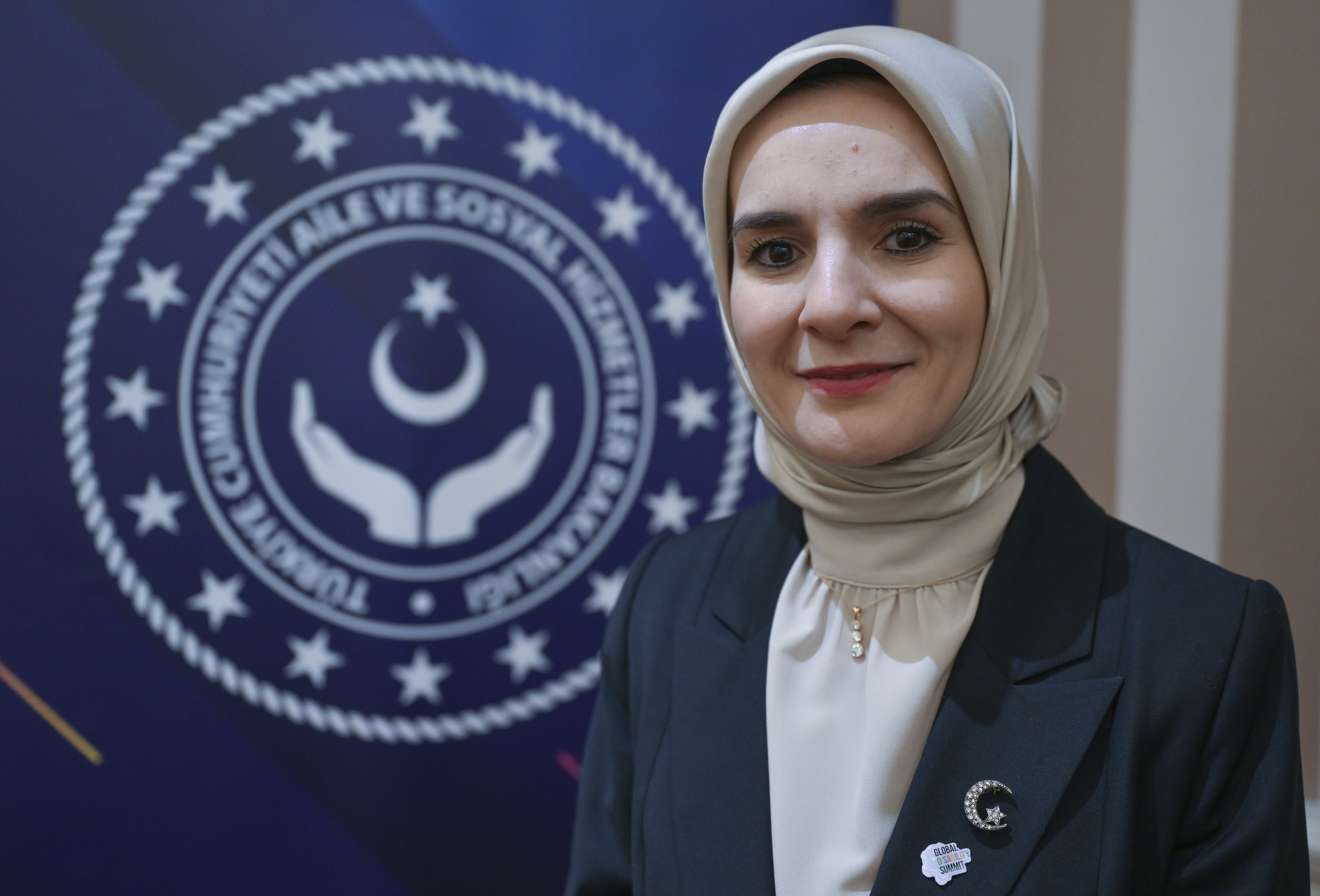 Aile ve Sosyal Hizmetler Bakanımız Göktaş, Küresel Engellilik Zirvesi'ne ilişkin açıklamalarda bulundu