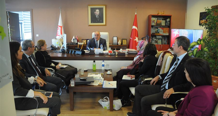 Alzheimer ve Diğer Demanslı Hastalara Bakım ve Yaklaşım Modelleri Çalıştayı