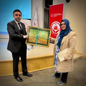 2 Nisan ''Dünya Otizm Farkındalık Günü" münasebetiyle İl Müdürlüğümüz ile Otizm ve Engelli Dernekleri İşbirliğiyle planlanan "Otizmde Güncel Yaklaşımlar" paneli gerçekleştirildi.  - fotoğraf 4