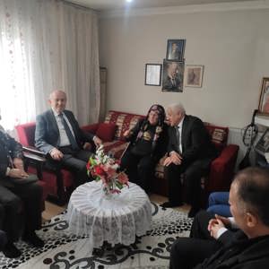Şehit Ailesi Ziyaret Edildi. - fotoğraf 1