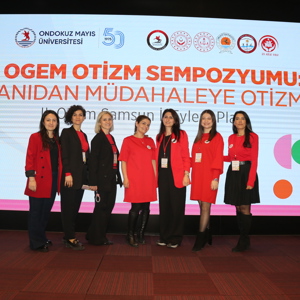 Samsun'da “Tanıdan Müdahaleye Otizm” temasıyla sempozyum düzenlendi - fotoğraf 25
