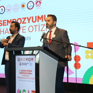 Samsun'da “Tanıdan Müdahaleye Otizm” temasıyla sempozyum düzenlendi - fotoğraf 6