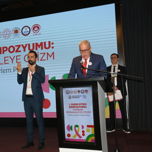 Samsun'da “Tanıdan Müdahaleye Otizm” temasıyla sempozyum düzenlendi - fotoğraf 3