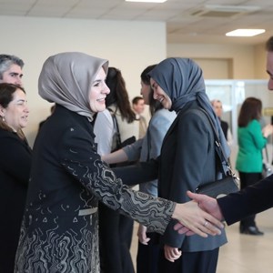 Aile ve Sosyal Hizmetler Bakanımız Göktaş, bakanlık personeli ile bayramlaştı - fotoğraf 4
