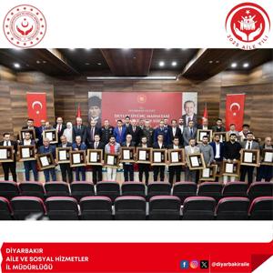 Vatan Kahramanlarına Devlet Övünç Madalyası - fotoğraf 2