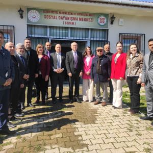 Keşan Sosyal Hizmet Merkezi Dünya Romanlar Günü Ziyaretleri Gerçekleştirildi. - fotoğraf 1