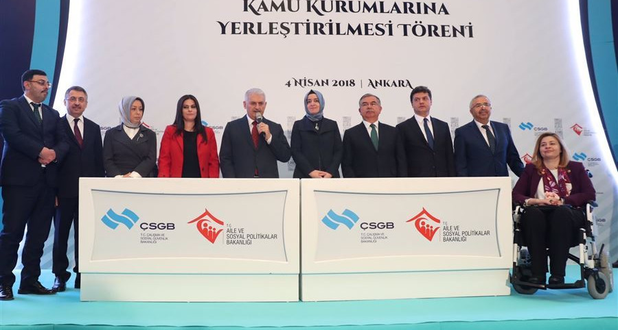 "Esasında engel zihinlerde. Zihinlerdeki engeli kaldırdığımız zaman hepimiz aynıyız''
