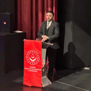 Tarafından Siyer Vakfı Kurucusu, Araştırmacı ve Yazar Muhammed Emin YILDIRIM 'ın konuşmacı olarak katıldığı “Sosyal Hizmetlerde Verilen Hizmetin Manevi Boyutu" söyleşisi düzenlenmiştir. - fotoğraf 1